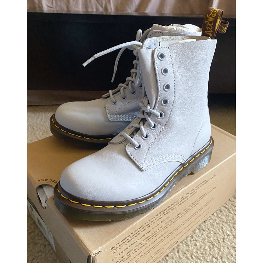 Dr. Martens Pascal Blue Moon size 4UK/6US W Rare